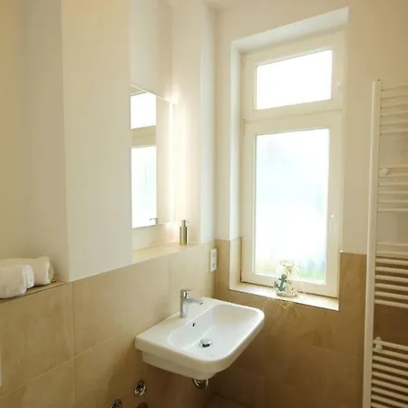 Stranddistel By Rujana *